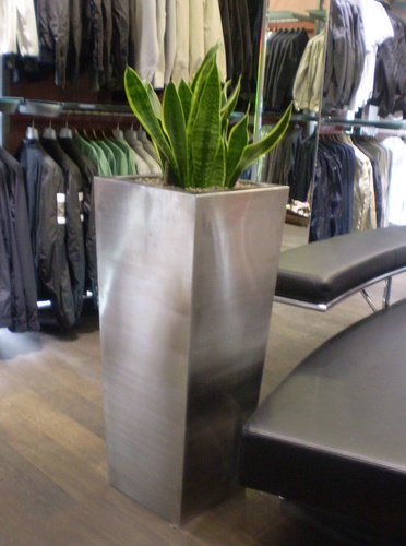 STEEL VASE_Hydrophonic Plant